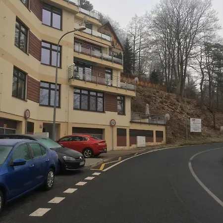 Kv Apartmán *