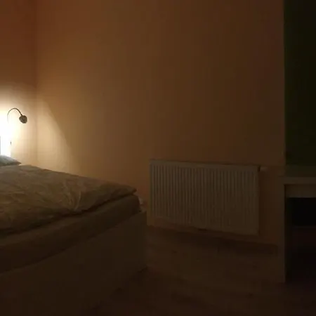 Kv *
